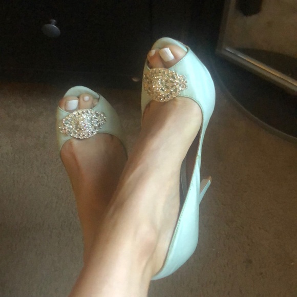 Badgley Mischka shoes! - Picture 1 of 6